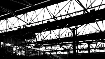 Backdrop to the movie "Commute" #810210