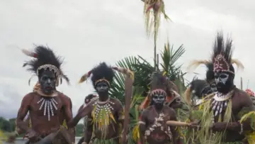 Backdrop to the movie "Sukundimi Walks Before Me" #777516
