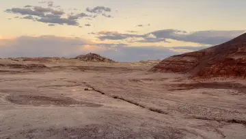 Backdrop to the movie "A Planet Painted by Hand" #802734