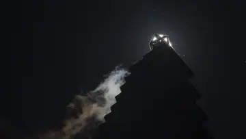 Backdrop to the movie "Luz Eterna" #973126