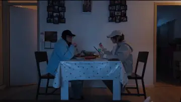 Backdrop to the movie "The Dinner" #777654