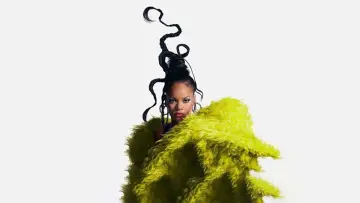 Backdrop to the movie "Rihanna