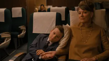 Backdrop to the movie "Propeller One-Way Night Coach" #817678