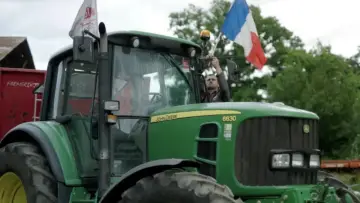 Backdrop to the movie "RN 72, à la conquête de l