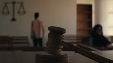 Backdrop to the movie "Silent Verdict" #1175281