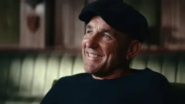 Backdrop to the movie "Untold UK: Vinnie Jones" #816527