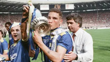 Backdrop to the movie "Untold UK: Vinnie Jones" #975847