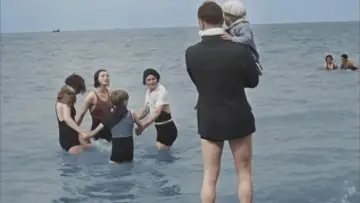 Backdrop to the movie "1936: The Popular Front, Between Joy and Anger" #844751