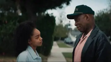 Backdrop to the movie "Girl Dad" #1212624