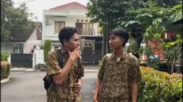 Backdrop to the movie "Beranjak Dewasa" #822486
