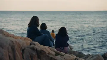 Backdrop to the movie "Raxnaquil K’Aslemal: Plenitud de la vida" #824081