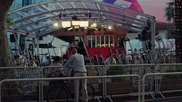 Backdrop to the movie "Les Festivaliers" #1190932