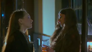 Backdrop to the movie "You Are Abroad" #832777