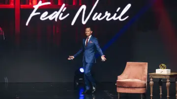 Backdrop to the movie "Adili Idola Celebrity Roast: Fedi Nuril" #817720
