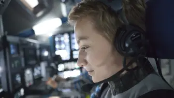 Backdrop to the movie "Europa Report" #886727