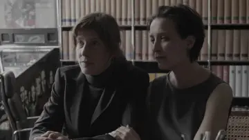 Backdrop to the movie "Two Mothers" #1161865