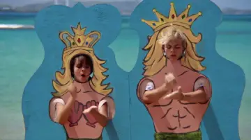 Backdrop to the movie "Teen Beach Movie" #939555