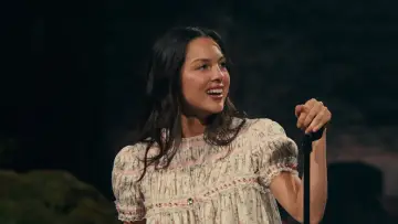 Backdrop to the movie "Billions Club Live with Olivia Rodrigo: A Concert Film" #823054