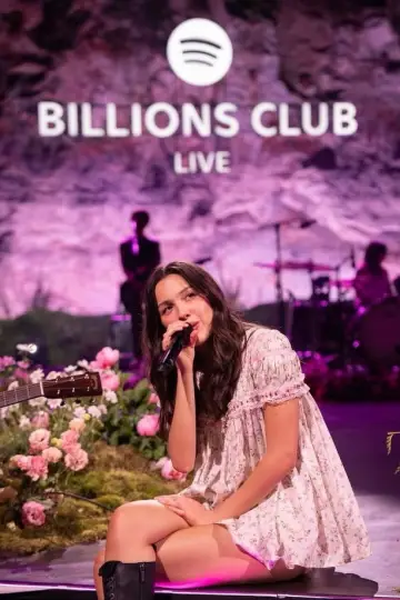 Poster to the movie "Billions Club Live with Olivia Rodrigo: A Concert Film" #823062