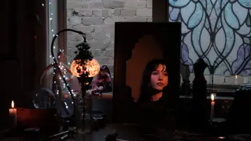 Backdrop to the movie "You