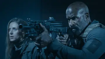 Backdrop to the movie "Man of War" #1205000
