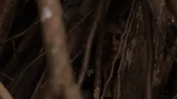 Backdrop to the movie "Under Your Skin" #929706