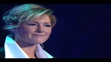 Backdrop to the movie "Helene Fischer - Zaubermond Live" #919867