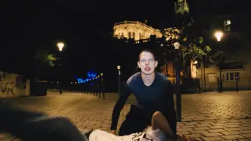 Backdrop to the movie "I Love Paris" #939788
