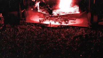 Backdrop to the movie "JON BELLION - LIVE FROM FOREST HILLS STADIUM" #918176