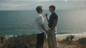 Backdrop to the movie "Love Whisper" #922012