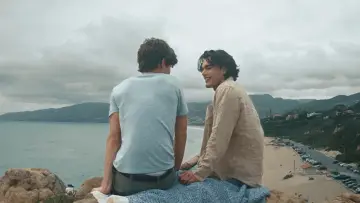Backdrop to the movie "Love Whisper" #922038
