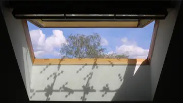 Backdrop to the movie "DEPRESS" #930144