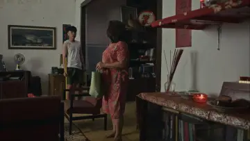 Backdrop to the movie "A House with a Breathing Fan" #1203663