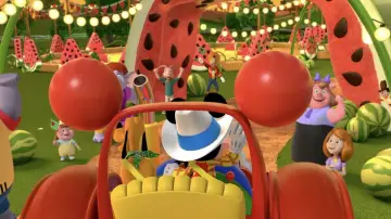Backdrop to the movie "Mickey