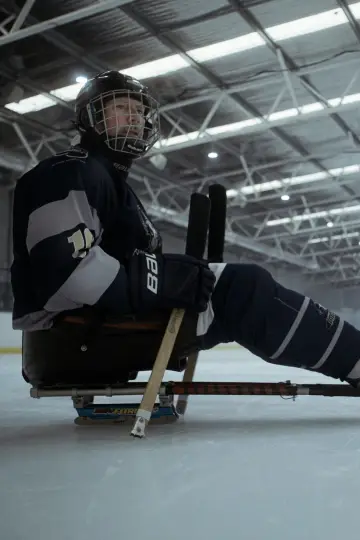 Poster to the movie "Hard as Puck" #981446