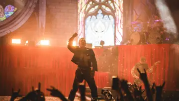 Backdrop to the movie "Bring Me The Horizon - Hellfest 2026" #1166125