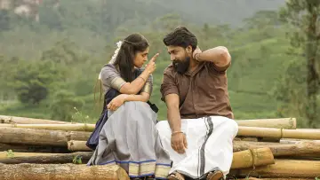 Backdrop to the movie "Adhiran" #1163514