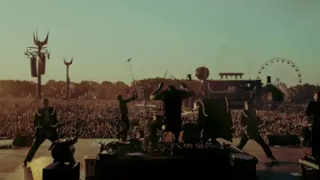 Backdrop to the movie "The Hives - Hellfest 2026" #1144448