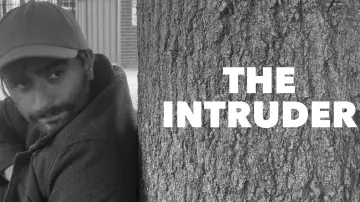 Backdrop to the movie "The Intruder" #1144417