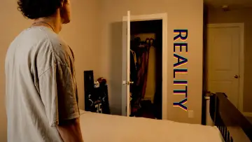 Backdrop to the movie "REALITY" #1154971