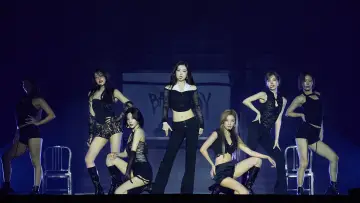 Backdrop to the movie "Red Velvet FAN-CON 
