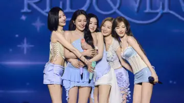 Backdrop to the movie "Red Velvet FAN-CON 