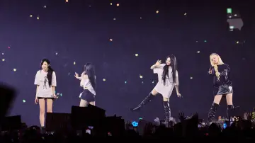 Backdrop to the movie "2026 aespa LIVE TOUR - SYNK : COMPLaeXITY" #1285126