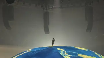 Backdrop to the movie "Ye live at Arnhem Night 2" #1631514