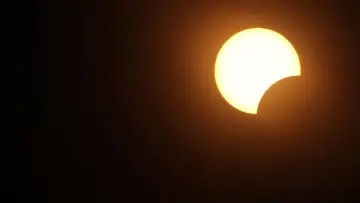 Backdrop to the movie "Totale Sonnenfinsternis - Europa im Mondschatten" #1229790
