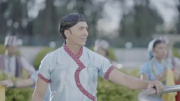 Backdrop to the movie "Sutukai Aijanu Maya Gaijamla Relaima Chadera" #1636010