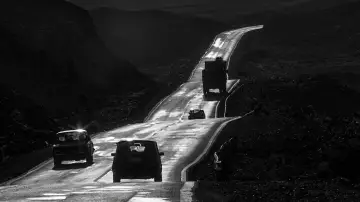 Backdrop to the movie "On the Road with Abbas Kiarostami" #1572665