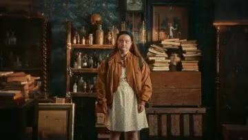 Backdrop to the movie "A Pinch of Ouija" #1640353