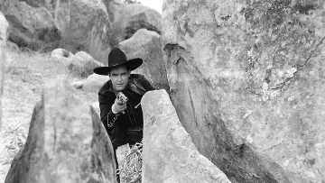 Backdrop to the movie "Mystery Mountain" #725674