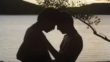 Backdrop to the movie "Stranger by the Lake" #867662